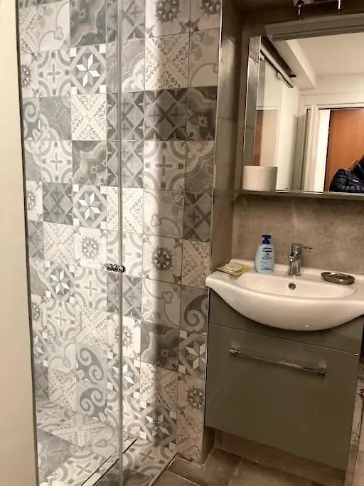 Apartment Appartamento Tre Archi Con Corte Privata Venice